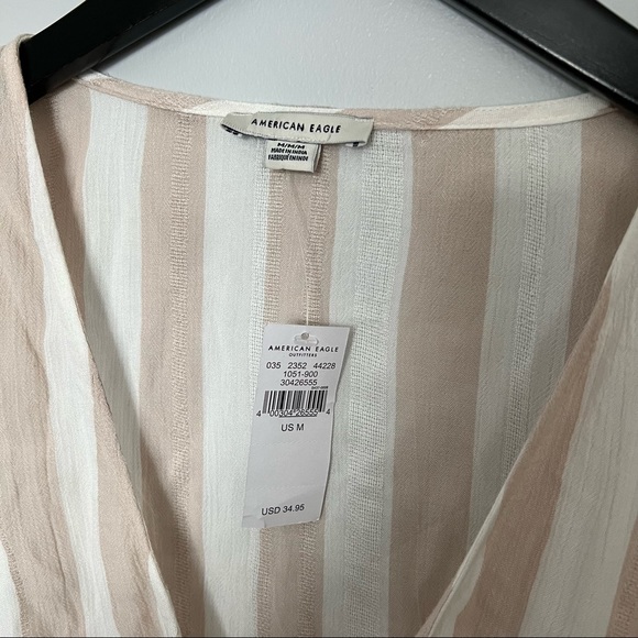 NWT American Eagle Striped Front Tie Blouse. Size Medium - Picture 7 of 9